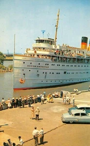 S.S South America Cruise Ship Pass Through St. Lawrence Seaway 1950's Postcard - Imagen 1 de 2