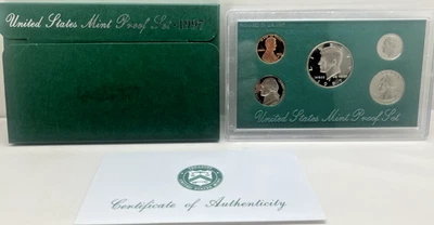 1997 US Mint Proof Set - Image 1 of 3