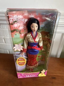 Mattel Disney Princess BLOSSOM BEAUTY MULAN G7947 Barbie - Picture 1 of 3