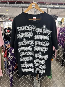 SUPREME WOMBAT TEE BLACK / SIZE Large FW22 WEEK 1 (100% AUTHENTIC) EXCELLENT - Picture 1 of 3