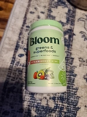 Superalimentos en polvo Bloom Nutrition Greens, fresa-kiwi, caducidad 06/2025 (5,33 oz) Foto 1 de 4