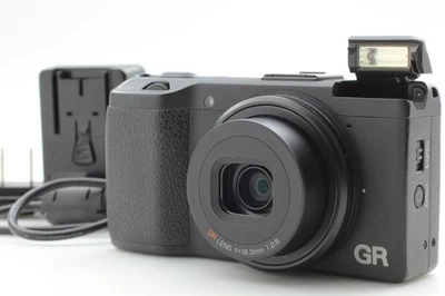 [Near MINT] RICOH GR 16.2MP DIGITAL COMPACT CAMERA BLACK NON WIFI From JAPAN - Image 1 of 4