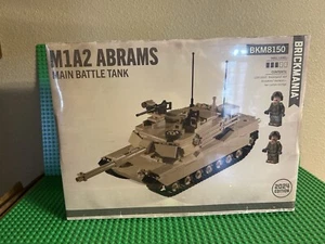 Brickmania M1A2 Abrams Desert Camouflage Limited Edition - Sealed - Picture 1 of 3