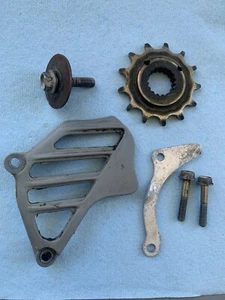 Honda CR250 96 1996 Chain Case Guards Front Sprocket And Cover 92-01 Cr250r - Picture 1 of 2
