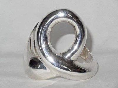 Tiffany & Co Elsa Peretti Sterling Silver E Cuff Bracelet 925 Size Medium Knot - Image 1 of 4