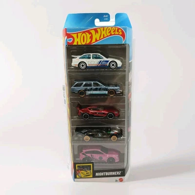 Hotwheels Nightburnerz 2025 - 5 Pack - Ford Sierra Cosworth - Toyota Supra GR - Photo 1/4