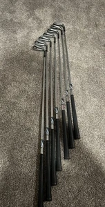 Right-Handed TaylorMade Speedblade Irons 4-PW - Picture 1 of 3