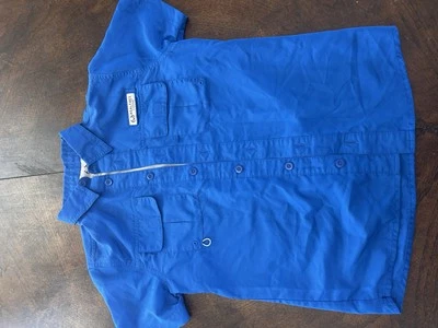 NUEVO CON ETIQUETAS Realtree Juvenil Niño M Camisa de Pesca Manga Corta Azul Ventilado UPF40 Bolsillos Foto 1 de 4
