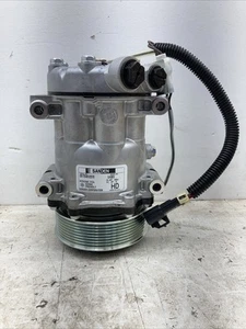 Genuine Sanden A/C Compressor U4303 (New Old Stock) - Picture 1 of 6