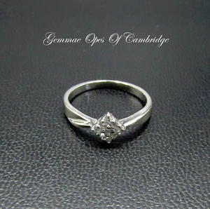 9k 9ct White Gold Ring Diamond Cluster Panel Size O 1/2 2.6g - Picture 1 of 11
