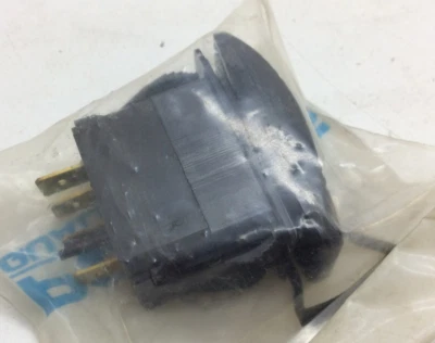 Nuevo interruptor calentador de manos Polaris OEM 4110175 clásico EFI SKS Indy RMK Storm Trail Foto 1 de 4