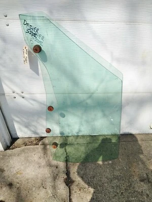 1971-74 Olds Oldsmobile 98 (2-Door) Driver Side Door Glass Window  (Tinted) - Image 1 of 4