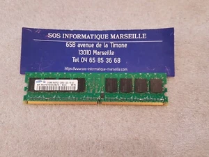 Barrette Mémoire SAMSUNG M378T6553BZ0-KCC 512MB 1Rx8 PC2-3200U-333-10-A1 - Picture 1 of 3