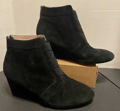 TARYN ROSE  Black Suede Wedge Ankle Boots Back Zipper 10M Elastic Detail Front - Image 1 of 4