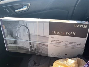 Allen + Roth TOLLAND Pull-Down Sensor Küchenarmatur 2517130  - Bild 1 von 3