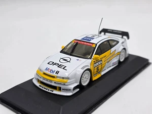 1/43 1994 Opel Calibra - DTM - Manuel Reuter - Minichamps | Model Car - Picture 1 of 5