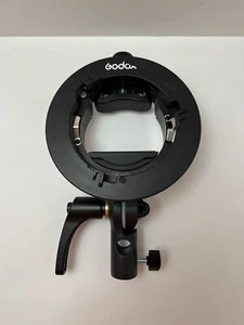 Godox S2 S Type Speedlite Bracket for Bowens - Picture 1 of 4