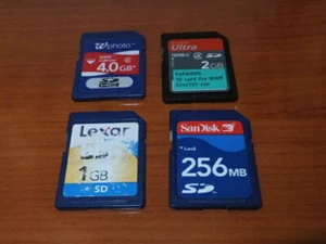 Four mixed SD Memory Cards . - Picture 1 of 7