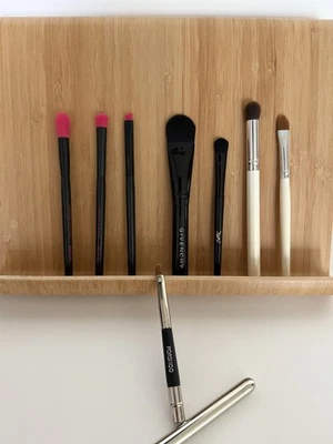 Givenchy YSL 8 Piezas Tamaño de Viaje Pinceles Corrector de Labios Base Cepillo Línea de Ojos Foto 1 de 4