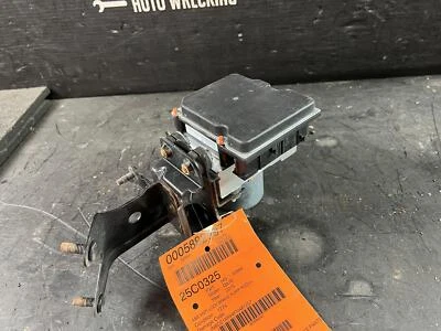 14-15 INFINITI QX70 3.7 ABS ANTI LOCK BRAKE PUMP MODULE MODULATOR - Image 1 of 4