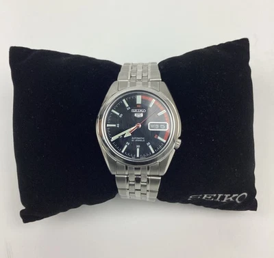 SEIKO 5 SNK375 Men's Automatic Day Date Black Dial Stainless Steel Watch - Image 1 of 4