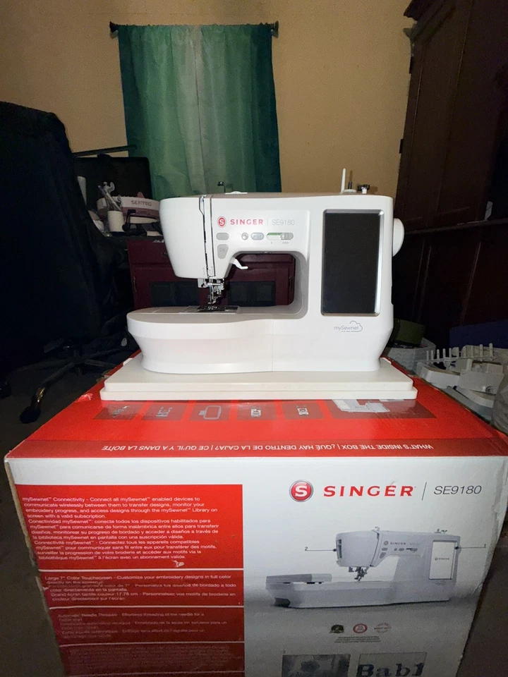 Singer SE9180 Sewing & Embroidery Machine with LOTS of EXTRAS & WARRANTY  - Image 1 of 4