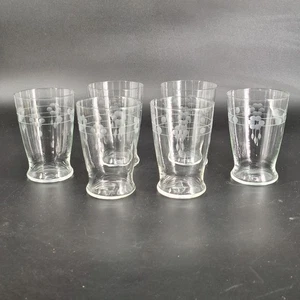 Standard Glas (USA) klar grau Radschliff Punkte Blumen Band flach Becher - Bild 1 von 12