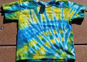 Tie Dye T-Shirt Youth XS Yellow Ray Seafoam Gildan Ultra Cotton kids Free S/H - Picture 1 of 2