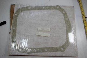 White New Idea Farm Equipment Co - Gasket - Part No 30-3212688 - Picture 1 of 3
