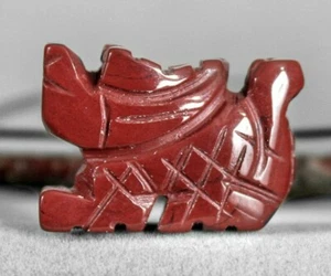 Australischer roter Jaspis Edelstein Totem Fetisch Figur Geist Tier 9153 - Bild 1 von 4