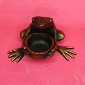 Frog Candle Holder Handcrafted Brass Todd Statue Incense Cone Holder Home Decor - Imagen 1 de 12