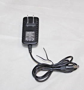 Adaptador de corriente alterna 9V Ablegrid ANU-090100A entrada 100-240v 3A 50/60Hz - Imagen 1 de 5