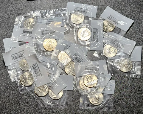 ☆1 Coin from Lot☆ Random Date Kennedy Half Dollar-BU UNC in Littleton Pack Cover
