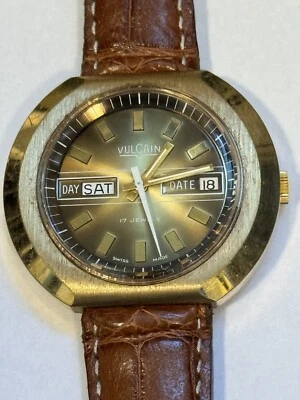 Reloj mecánico de cuerda manual Vulcain vintage raro día fecha años 50’s Foto 1 de 4