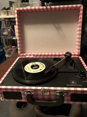 Tocadiscos Innovative Technology ITVS-550 de 3 velocidades Foto 1 de 4