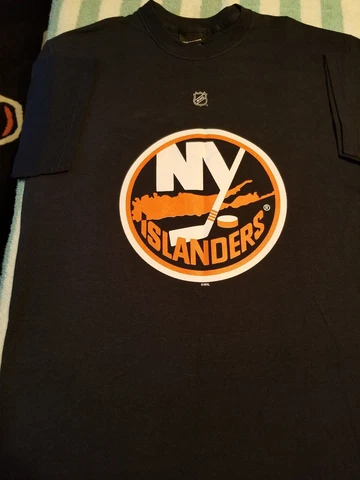 John Tavares New York Islanders Reebok T-Shirt, Mens Small, Immaculate! Cover