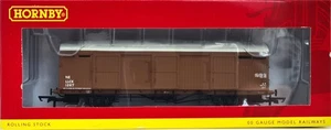 Hornby R6682A LNER Extra Long CCT Van B LLCK 1267 in NE Brown Livery - Picture 1 of 3