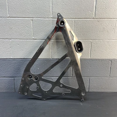 2021-2025 BMW M3 G80 Front Right Stiffening Plate Brace 9504172 OEM *NOTE* - Image 1 of 4