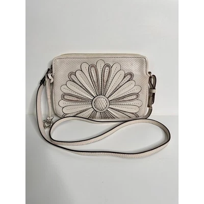 Bolso Bandolera Brighton Apliques Florales Blanco Crema Pequeño Cartera Cremallera Margarita U242609 Foto 1 de 4