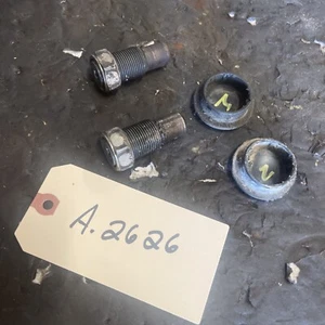 YAMAHA 1994 KODIAK 400 BRAZO OSCILANTE TRASERO PERNO + CUBIERTAS - Imagen 1 de 6