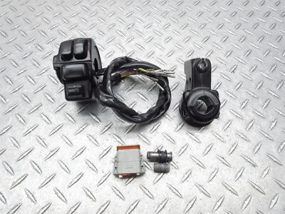 Lote 2005 Harley Electra Glide Standard FLHT interruptor guidão esquerdo embreagem poleiro - Imagem 1 de 4