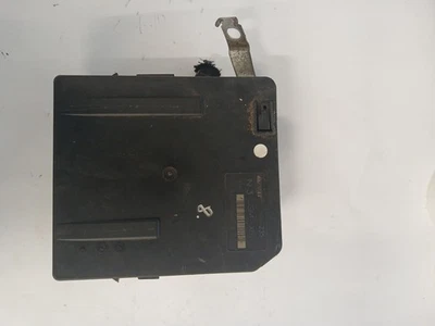 Scatola fusibili RENAULT KANGOO / GRAND KANGOO KW0/1 8201044235 1.5 33092309 - Immagine 1 di 3