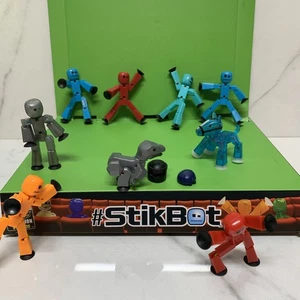 Stick Bot Lote de 9 Figuras con Escenario Stop Motion Juguetes LEER DESCRIPCIÓN Zing - Imagen 1 de 15
