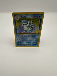 Blastoise 2/102 Celebrations: Classic Collection Holo - Picture 1 of 2