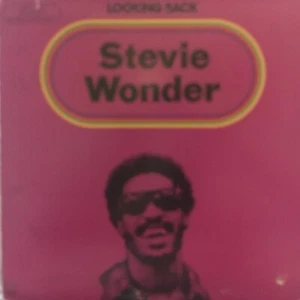 STEVIE WONDER - LOOKING BACK - MOTOWN RECORDS TRIPLE LP - Picture 1 of 9