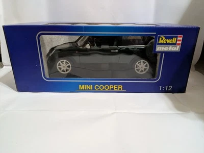 Mini Cooper 2001 REVELL 1/12 1/18  - Immagine 1 di 4
