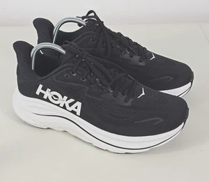 Hoka One One Womens CLIFTON 10 Black White Running Sneakers Sz 10D WIDE - Picture 1 of 8