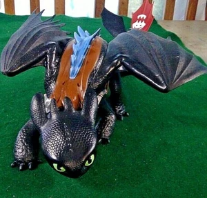 How To Train Your Dragon 2014 Spin Master 23 inch (60cm) Toothless Figure (2020) - Picture 1 of 12
