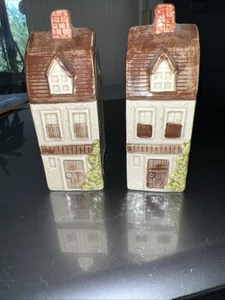 Colonial Row House Salt And Pepper Shakers San Francisco England. - Picture 1 of 16
