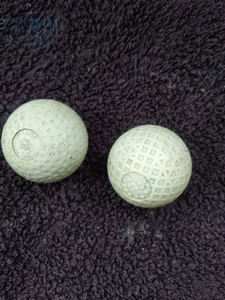Two Antique Golf Balls. - Picture 1 of 5